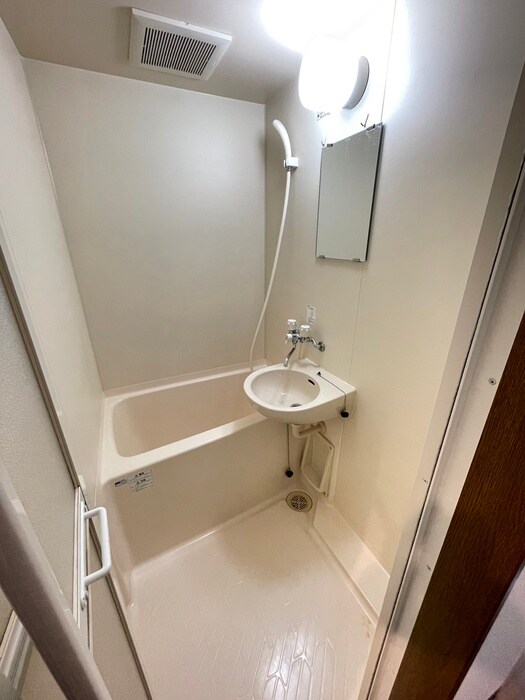 物件内観写真10　(バス／シャワールーム等)