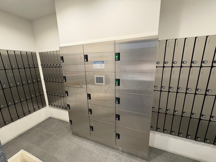 物件外観写真4　(建物設備)