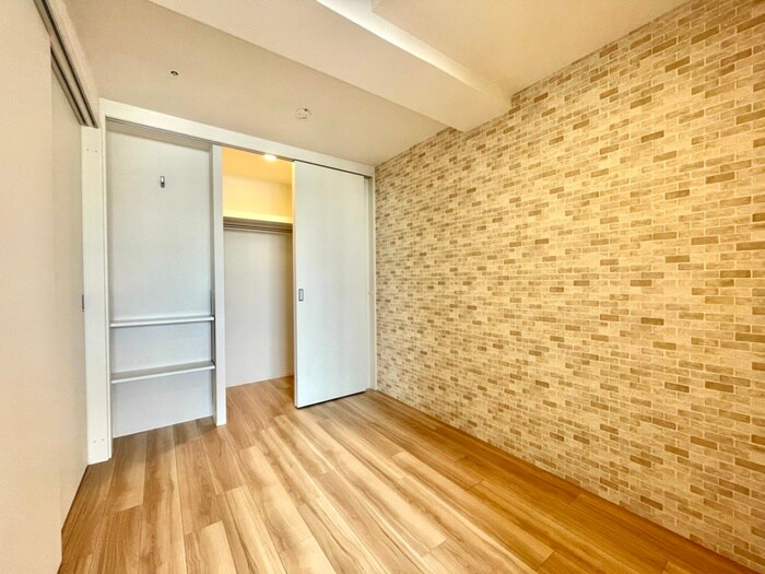 物件内観写真12　(居室)