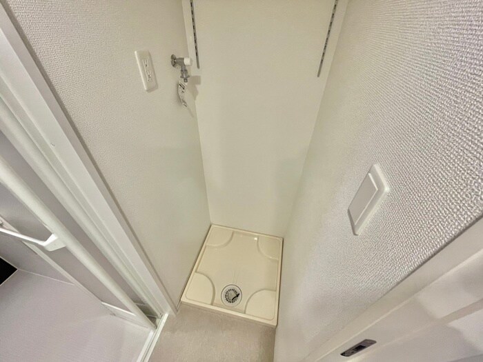 物件内観写真20　(洗濯機置場)