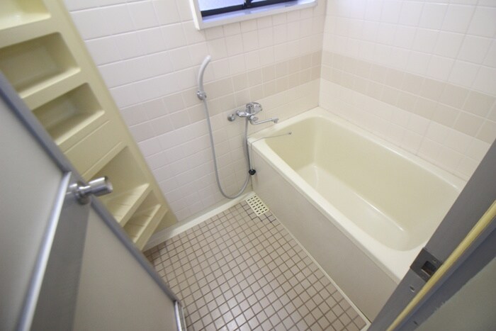 物件内観写真12　(バス／シャワールーム等)