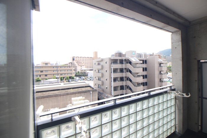 物件内観写真22　(室内からの展望)