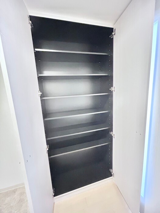 物件内観写真13　(靴箱)