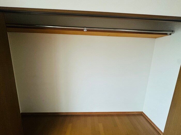 物件内観写真14　(収納)
