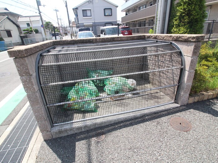 物件外観写真6　(建物設備)