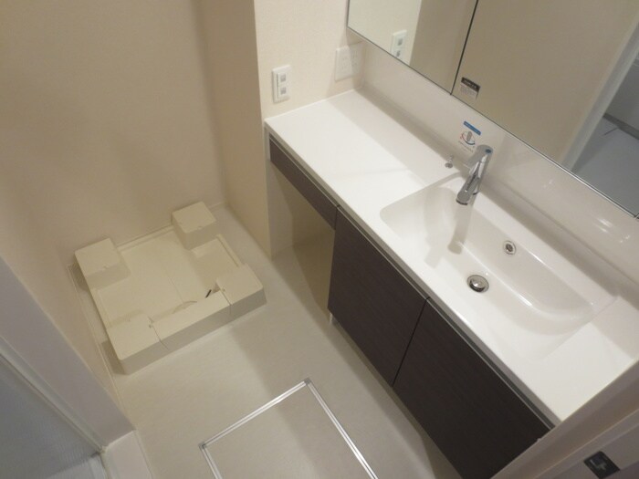 物件内観写真12　(洗面)