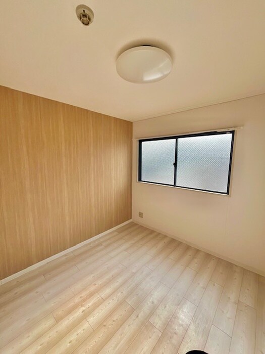 物件内観写真15　(居室)