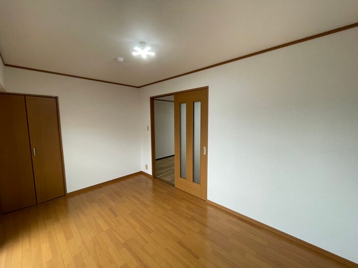 物件内観写真11　(居室)