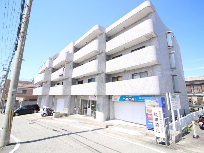 物件外観写真4　(外観写真)