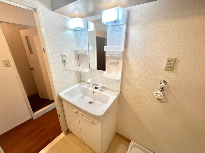 物件内観写真14　(洗面)