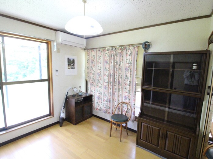 物件内観写真7　(居室)