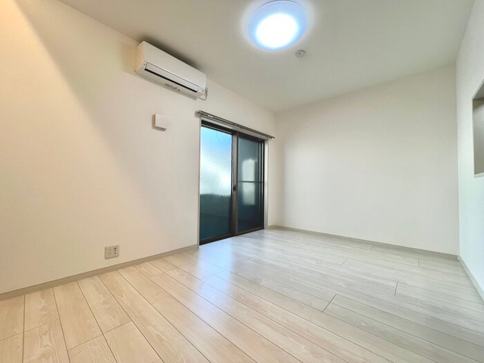 物件内観写真8　(内観写真)