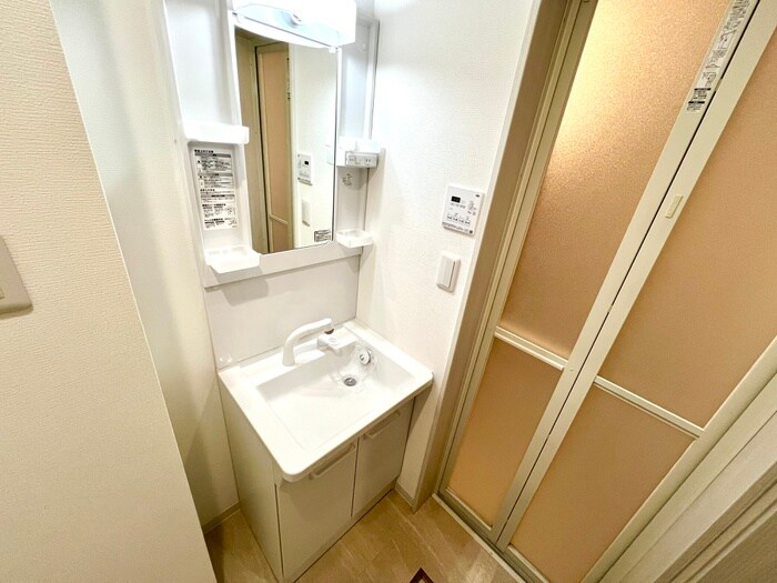 物件内観写真14　(洗面)