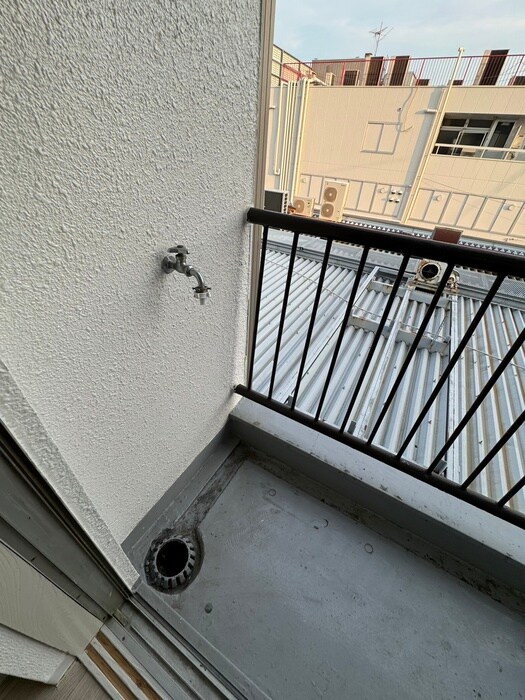 物件内観写真14　(洗濯機置場)