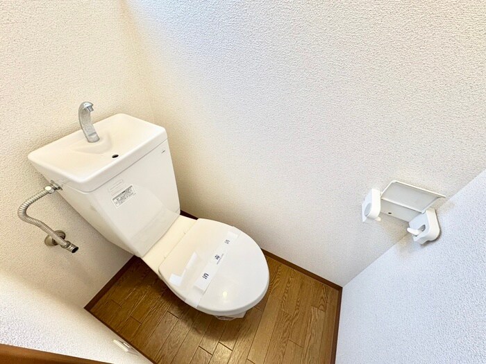 物件内観写真9　(トイレ)