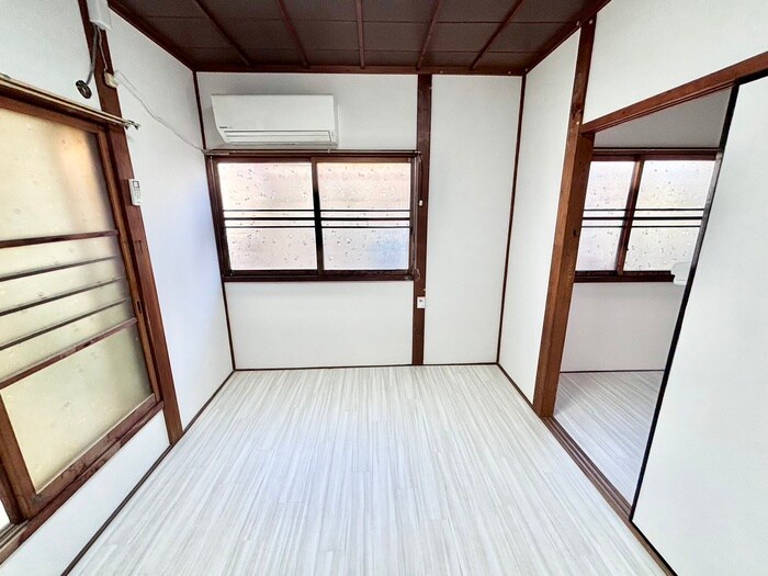 物件内観写真9　(居室)