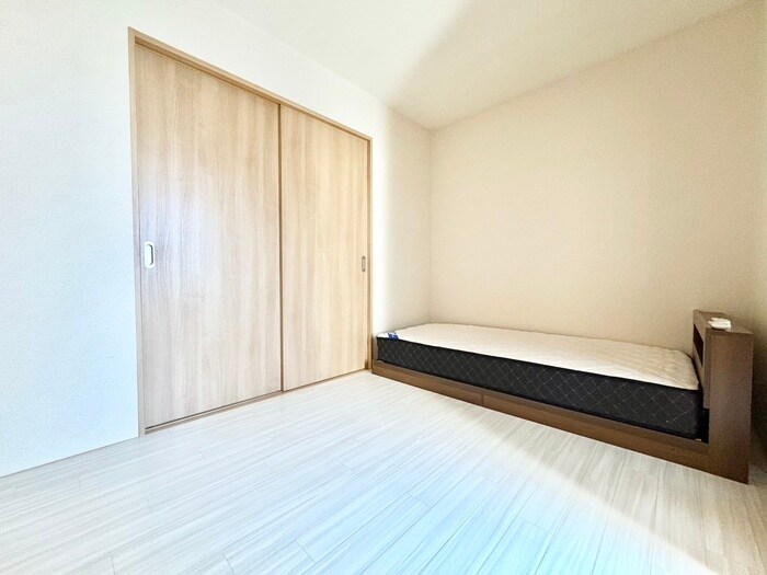 物件内観写真11　(居室)