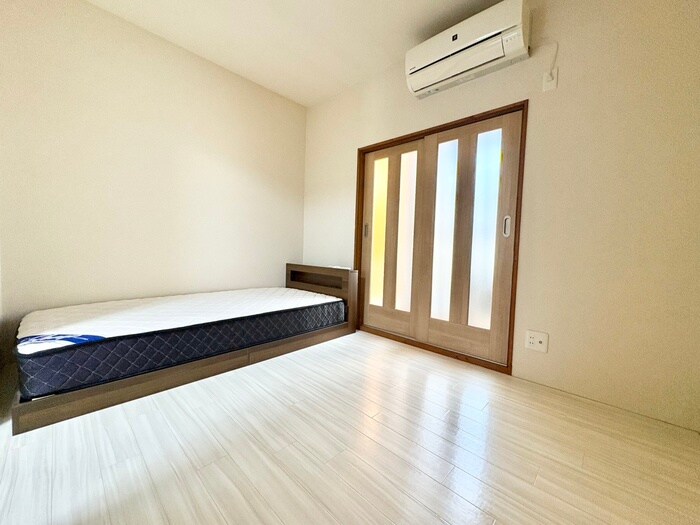 物件内観写真12　(居室)