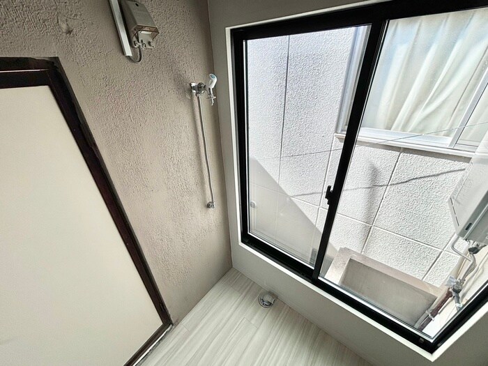 物件内観写真15　(洗濯機置場)