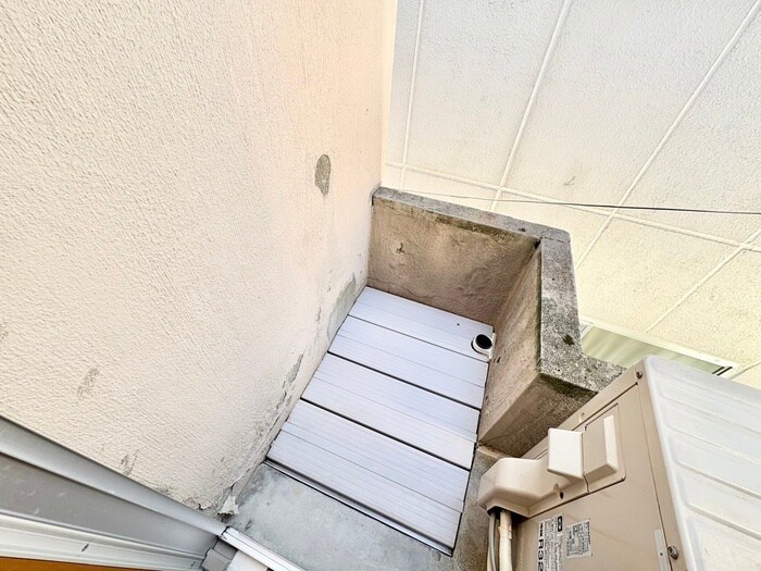 物件内観写真20　(洗濯機置場)