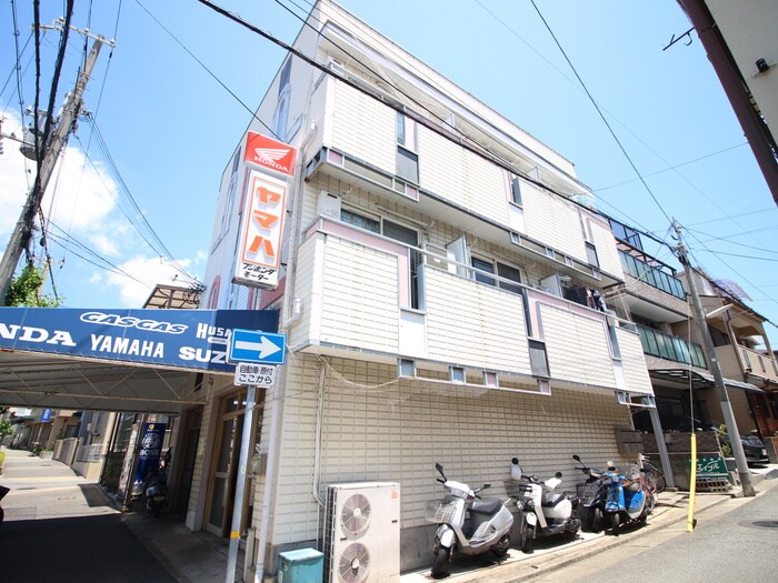 物件外観写真1　(外観写真)