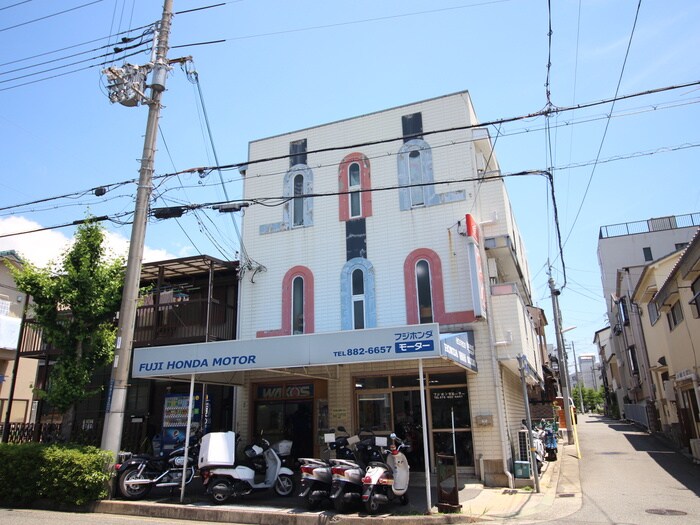 物件外観写真3　(外観写真)