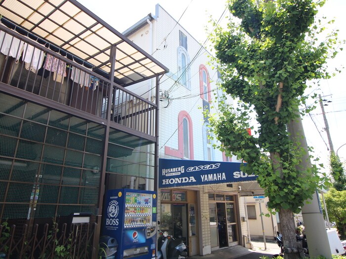 物件外観写真5　(外観写真)