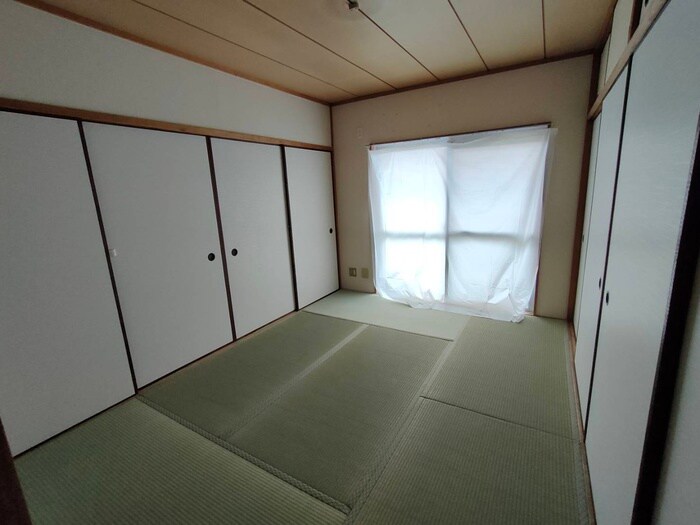 物件内観写真10　(居室)