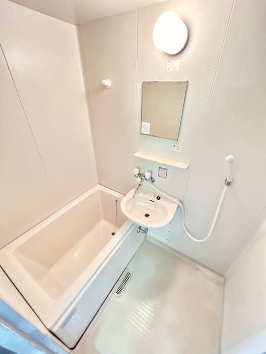 物件内観写真9　(バス／シャワールーム等)