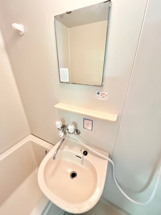 物件内観写真12　(洗面)