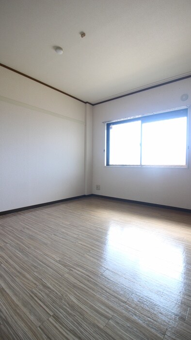 物件内観写真22　(居室)