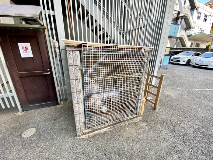 物件外観写真6　(建物設備)