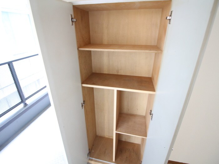 物件内観写真15　(靴箱)