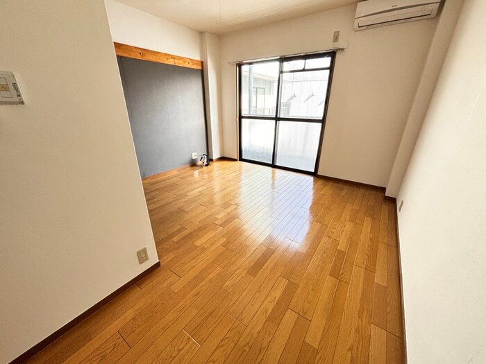 物件内観写真15　(居室)