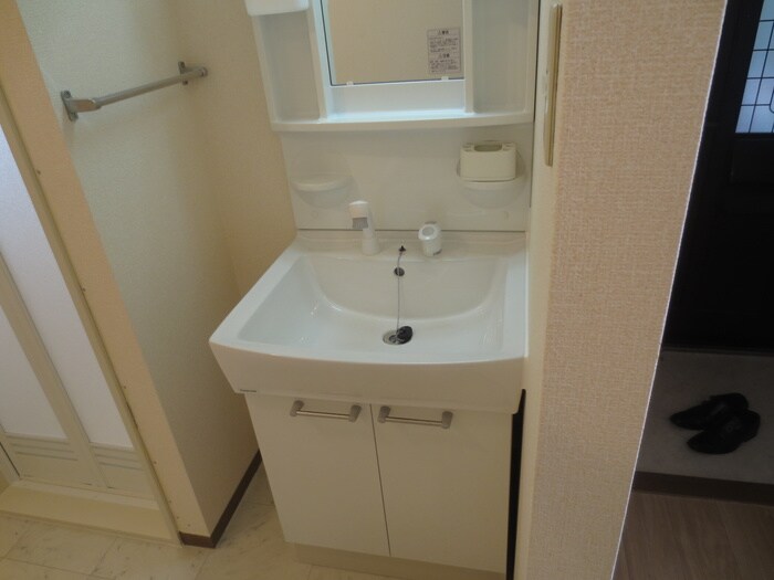 物件内観写真13　(洗面)