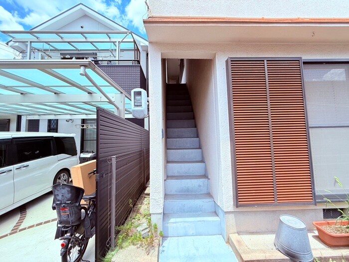 物件外観写真4　(建物設備)