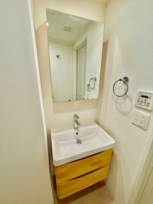 物件内観写真13　(洗面)