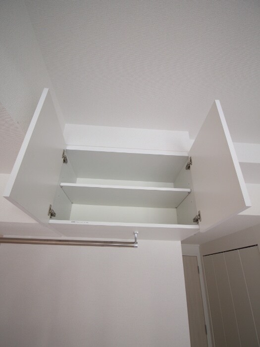 物件内観写真16　(収納)