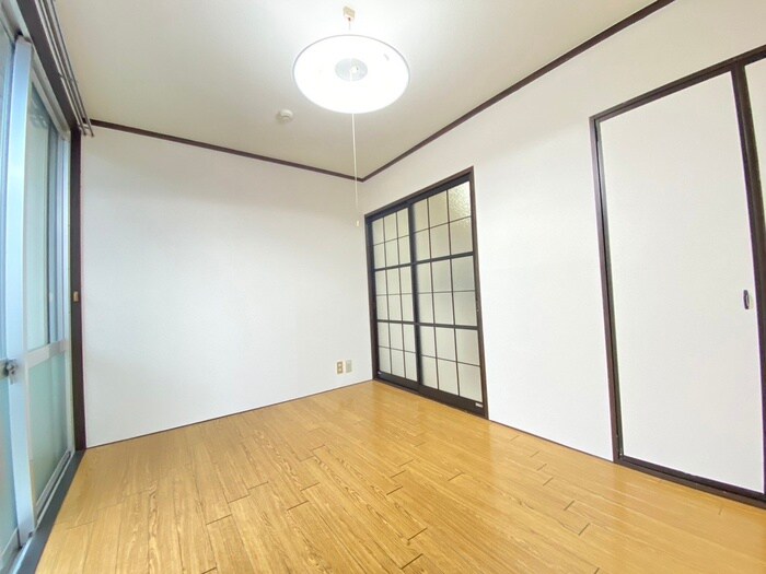 物件内観写真7　(居室)