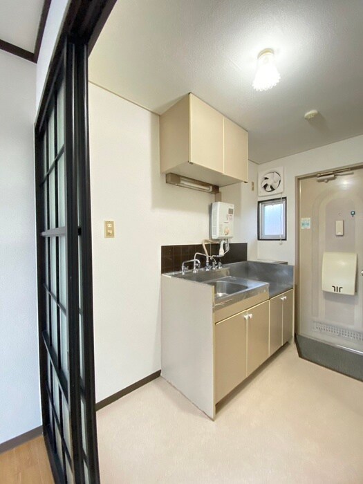 物件内観写真11　(キッチン)