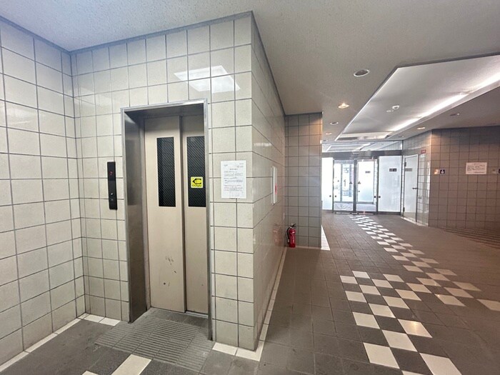 物件外観写真4　(建物設備)