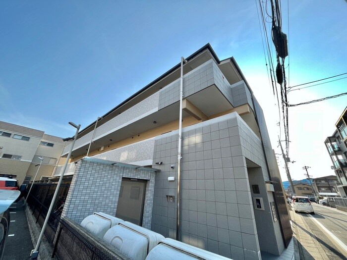 物件外観写真2　(駐輪場)