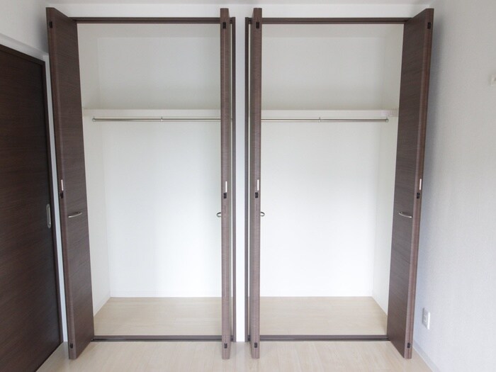 物件内観写真15　(収納)