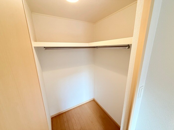 物件内観写真14　(収納)