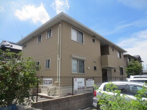 ソフィアコートC棟外観写真
