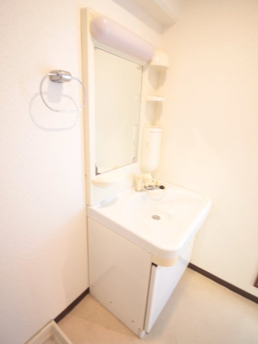 物件内観写真10　(洗面)