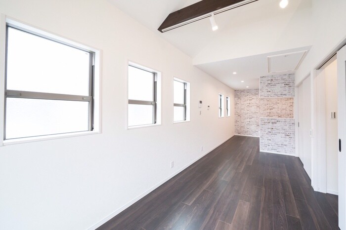 物件内観写真8　(居室)