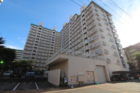 朝日ﾌﾟﾗｻﾞ千里Ｂ棟（211）外観写真