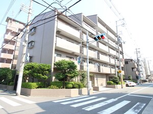 フォレスタ育和外観写真