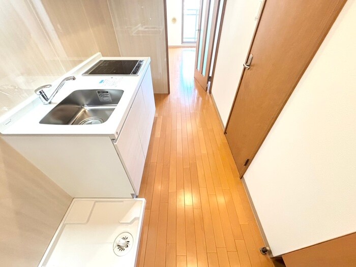 物件内観写真17　(廊下)